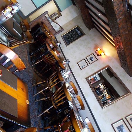 The White Lion Hotel มาฮันเล็ธ ภายนอก รูปภาพ